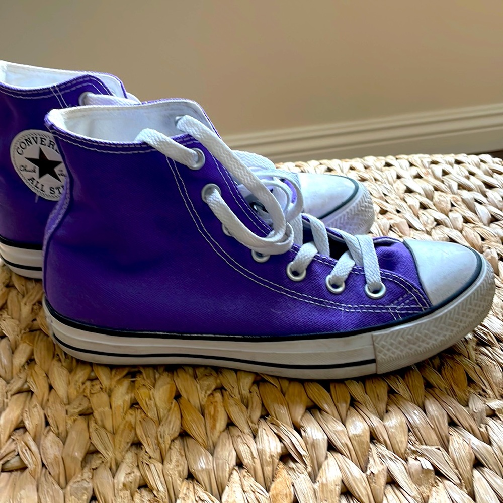 Converse high top purple w6.5